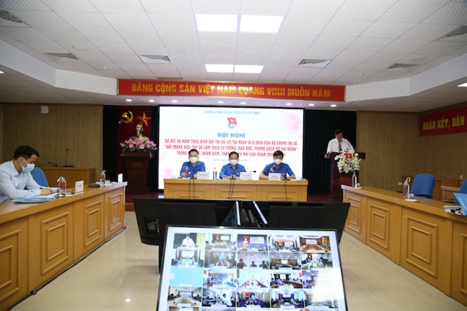 Tuổi trẻ Việt Nam tiếp tục học tập và làm theo Bác