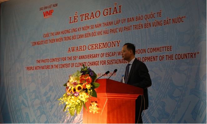 Lễ trao giải Cuộc thi “Con người với thiên nhiên trong bối cảnh biến đổi khí  hậu phục vụ phát triển bền vững đất nước”