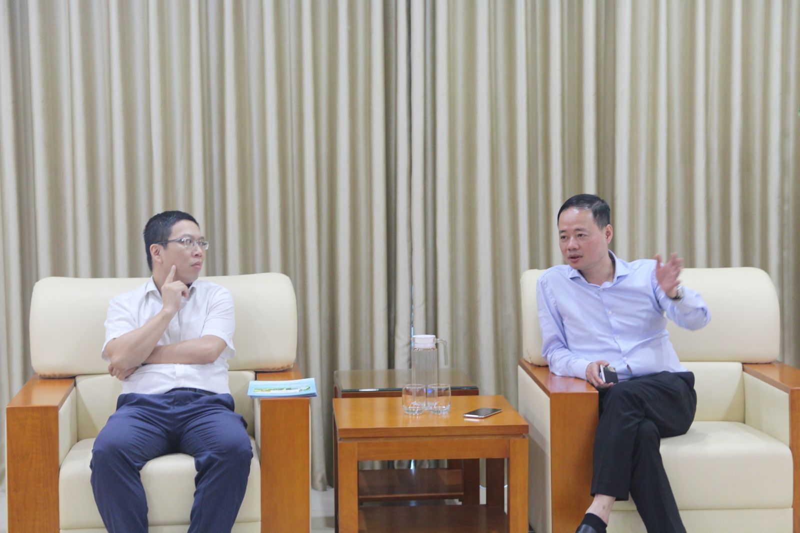 Tổng cục Khí tượng Thủy văn tiếp xã giao Đoàn Viện Kỹ thuật Nhiệt đới và Trường Đại học Tin học và Vô tuyến điện tử quốc gia Belarus